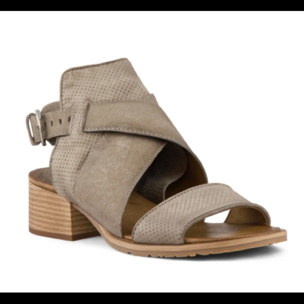 Miz Mooz style: Figi color: pebble size 38 or US 7.5